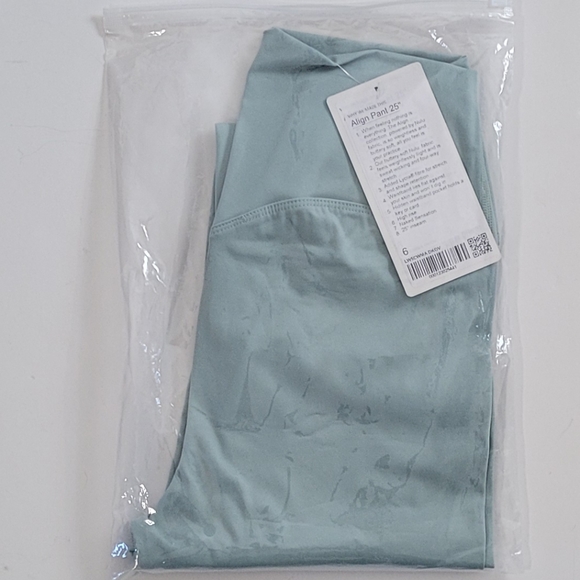 Mint Align Leggings - Picture 11 of 11